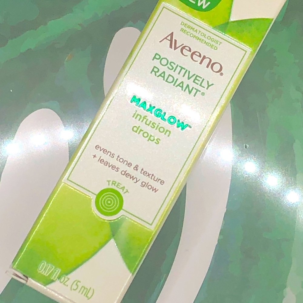 Aveeno Maxglow